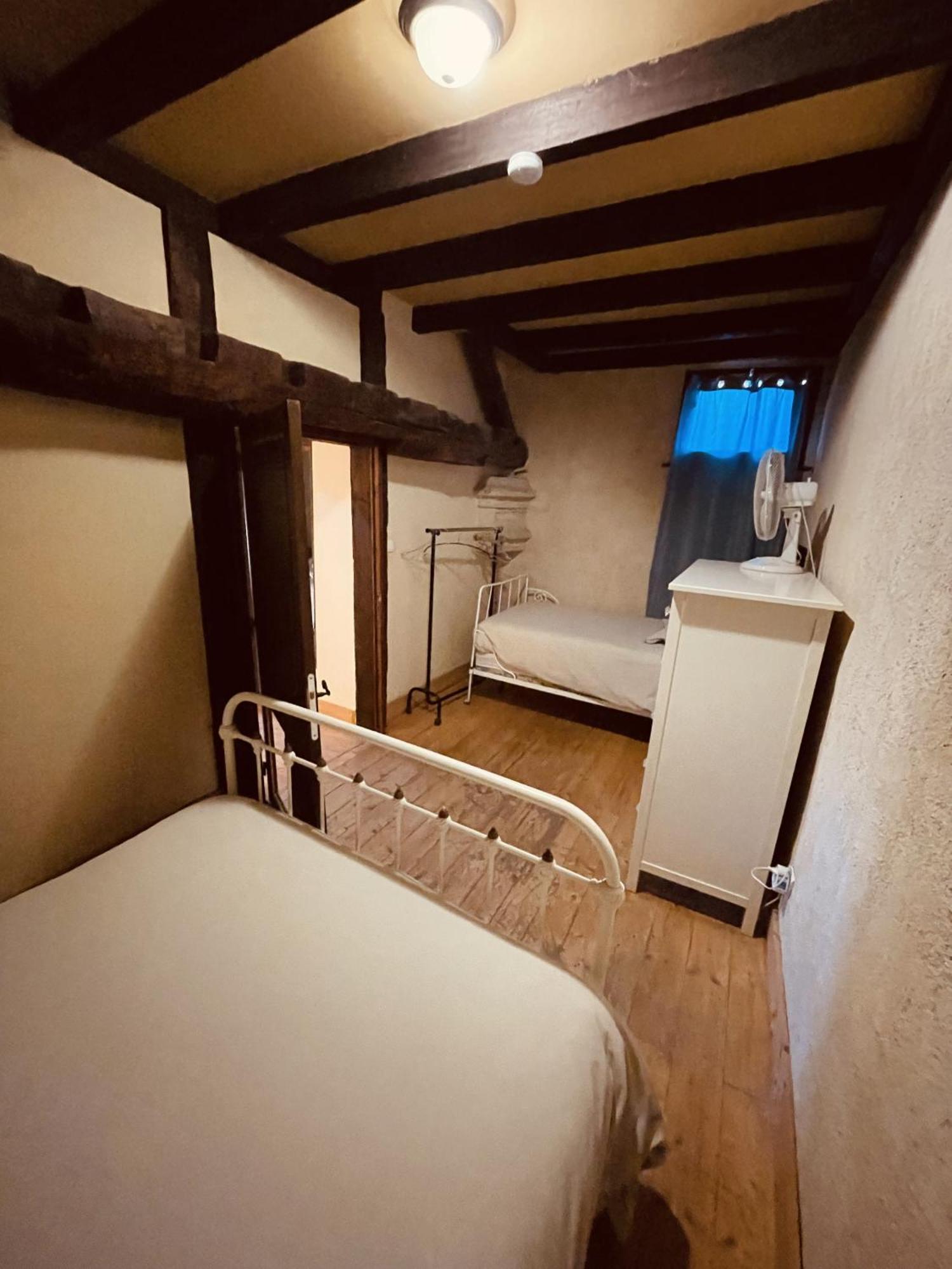 Villa Refuge De Perreau à Saint-Michel-de-Montaigne Extérieur photo